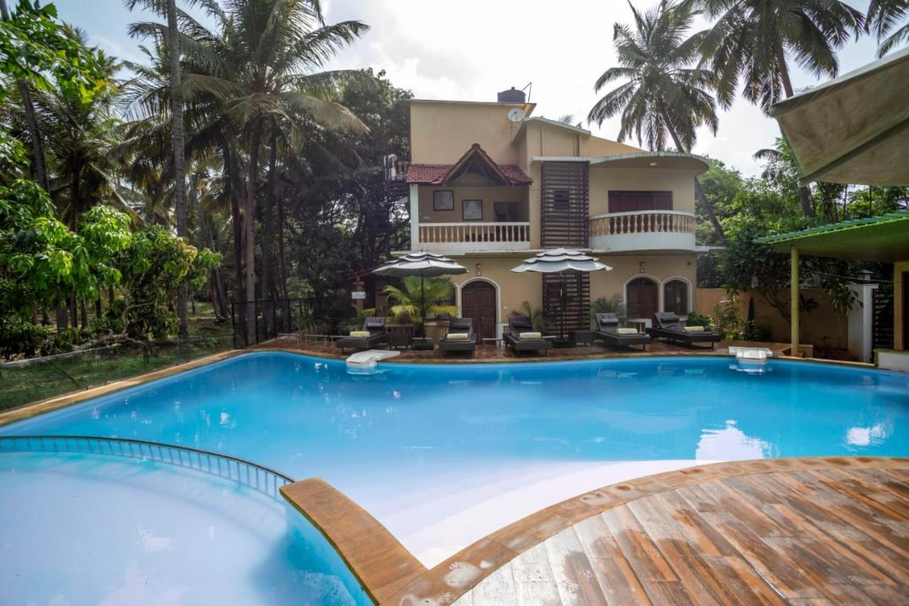 Hotel Holiday Goa Arpora Exterior foto